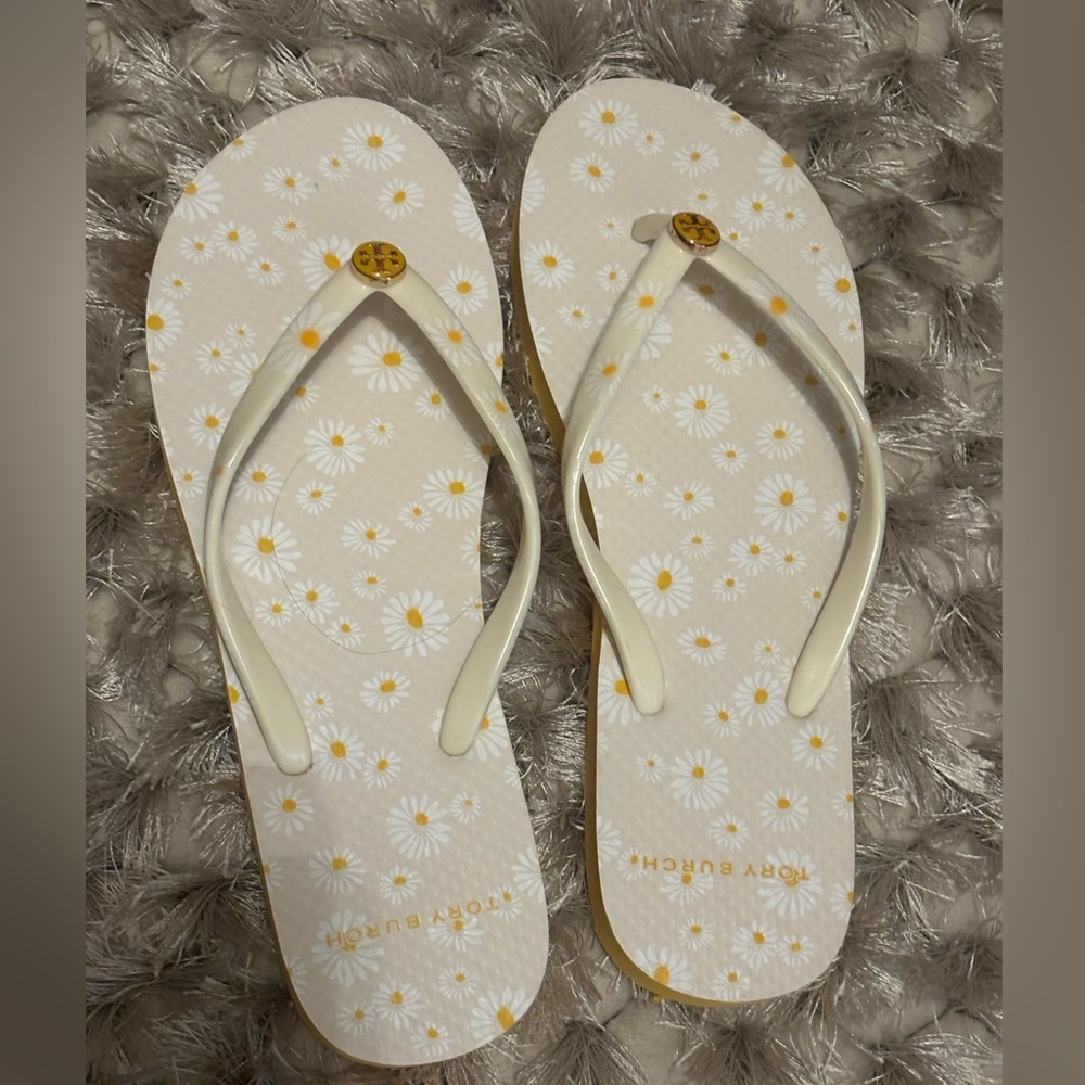 Tory Burch Flip Flops sz 8